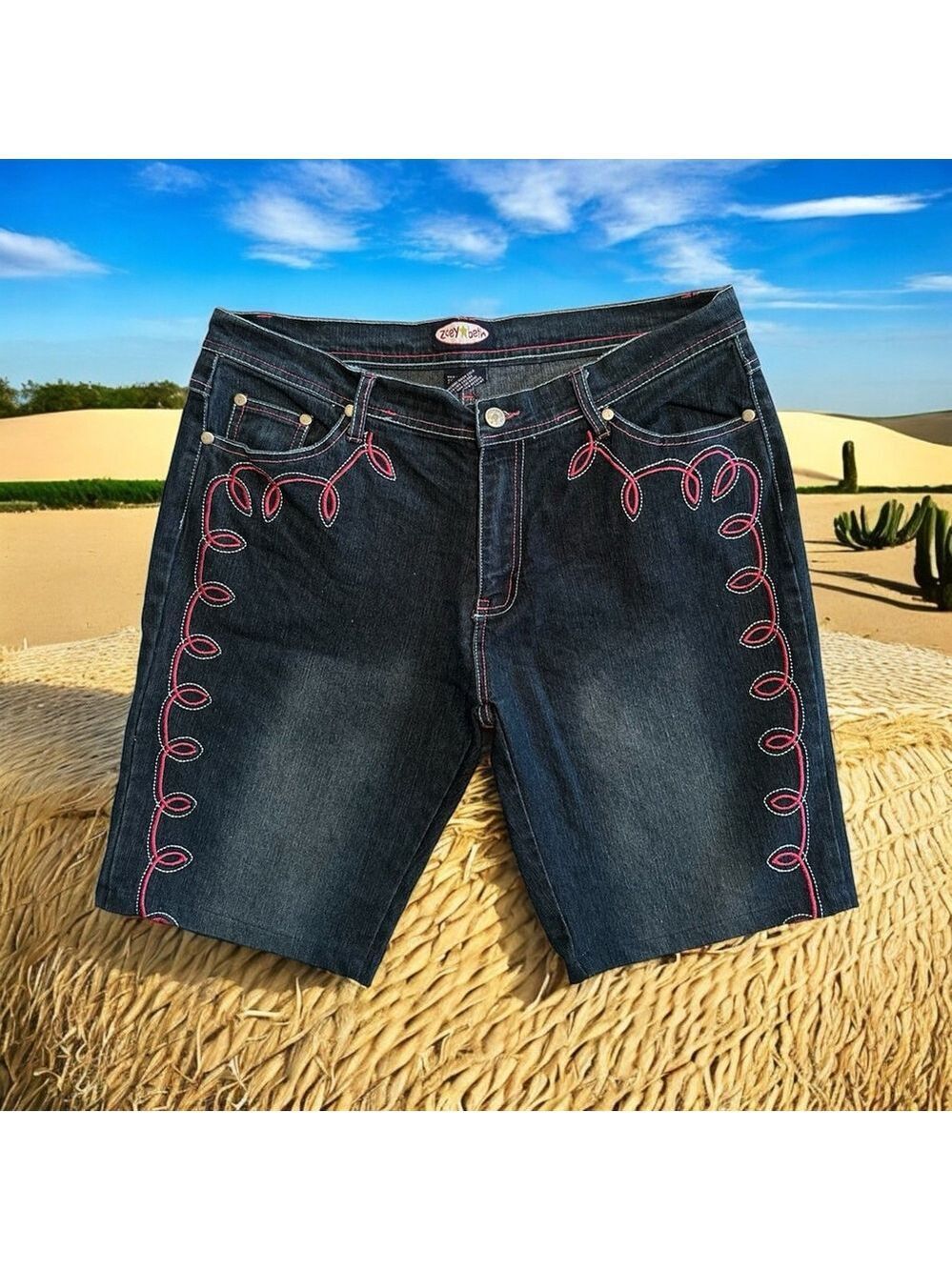 Zoey & Beth Embroidered Denim Bermuda Shorts Womens Large Blue & Pink Western